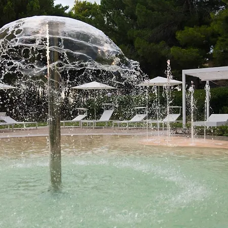 Maria & フランカヴィッラ・アル・マーレ