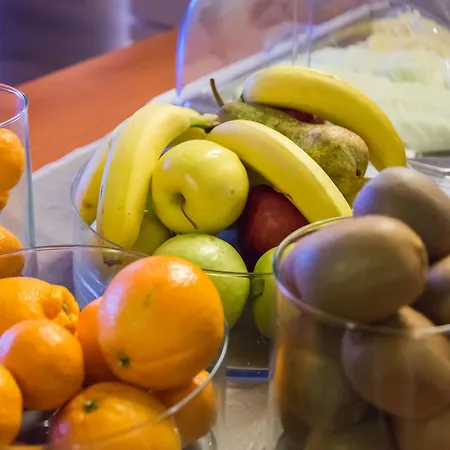 Maria & ホテル 4*