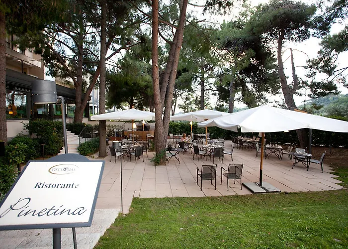 Hotel Maria & Francavilla Al Mare