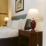 Maria & Hotel 4*