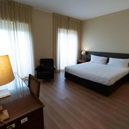 Maria & Hotel 4*