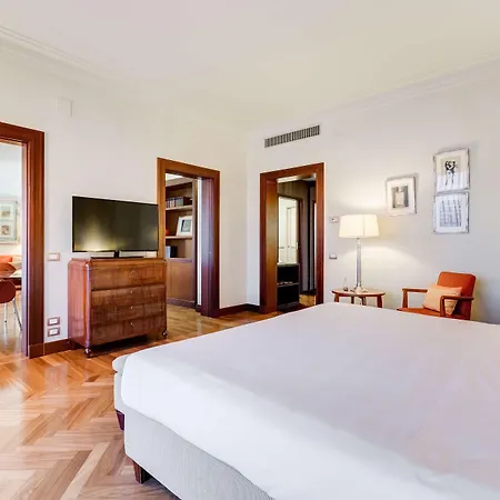 Maria & Hotel 4*