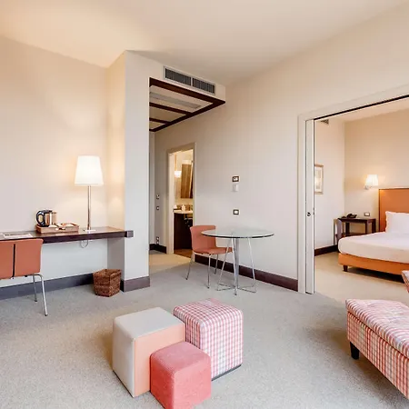 Hotel Maria &