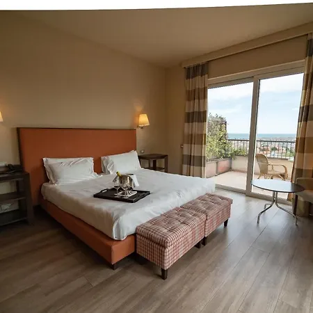 Hotel Maria & Francavilla Al Mare