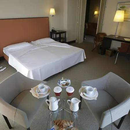 Hotel Maria & 4*